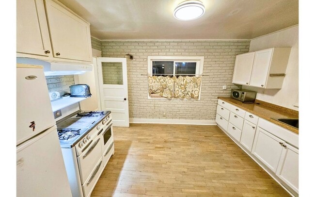 Photo - 511 Locust St