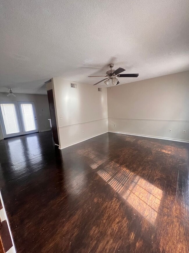 Photo - 3697 GA-24 Unidad 118B