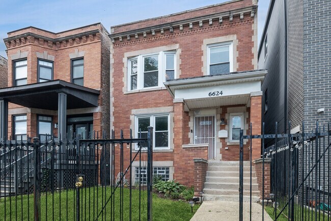 Building Photo - 6624 S University Ave