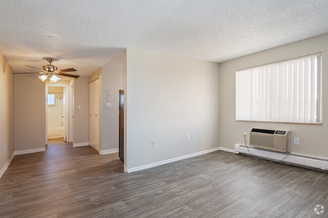 Sterling Platinum - Living Room