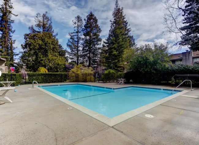 Photo - Saratoga 2 Bedroom Upstairs Unit in Great Complex!