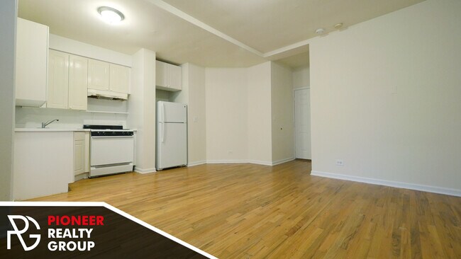 Photo - 912 W Dakin St Unit 917-110