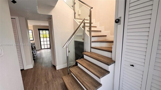 Photo - 3538 SW 17th St