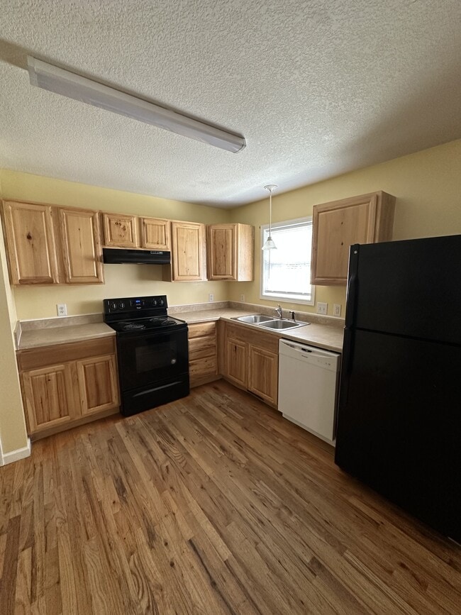 Photo - 12 Townview Dr