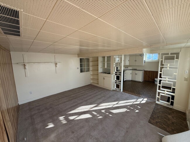 Building Photo - 1270 E Sherman Ave Unit 1