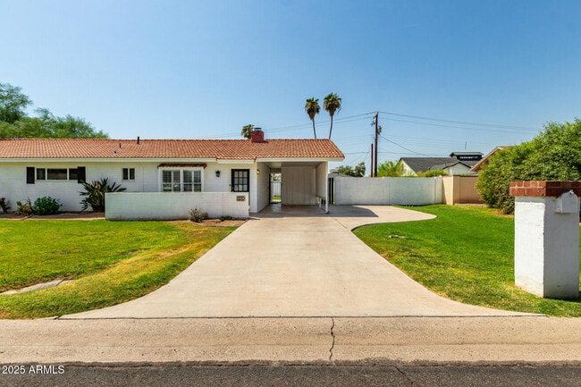 Building Photo - 6925 E Rancho Vista Dr Rental