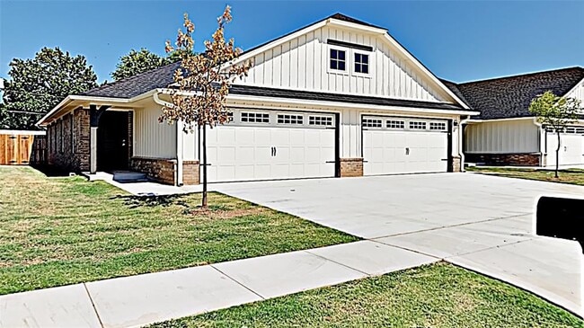 Photo - 5000 Avion Ct Townhome