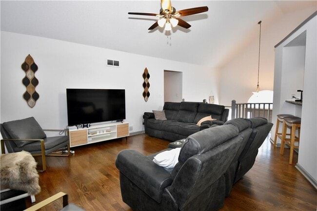 2582 Candler Way