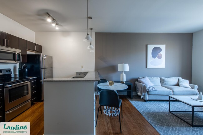 Photo - 1820 E Broad St Unidad 221.1407026