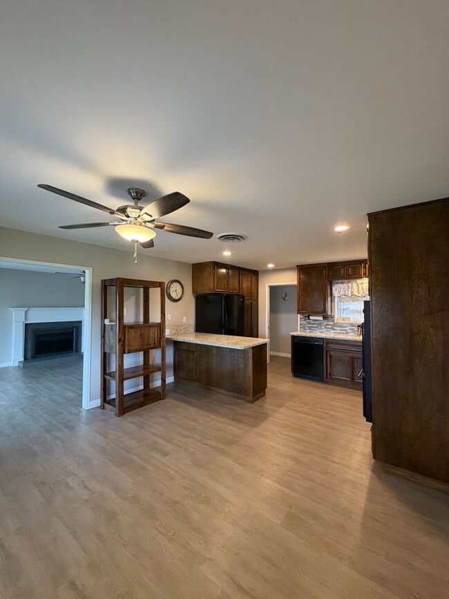 Photo - 4301 Skye Dr