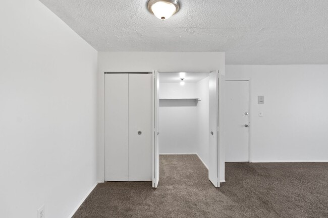 Metro East Apartments