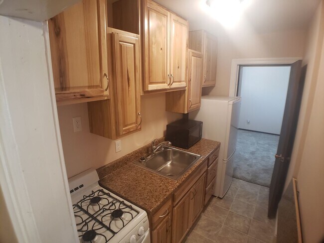 Photo - 1 Bedroom 1 Bath Upstairs Apartment Unit LEE #3