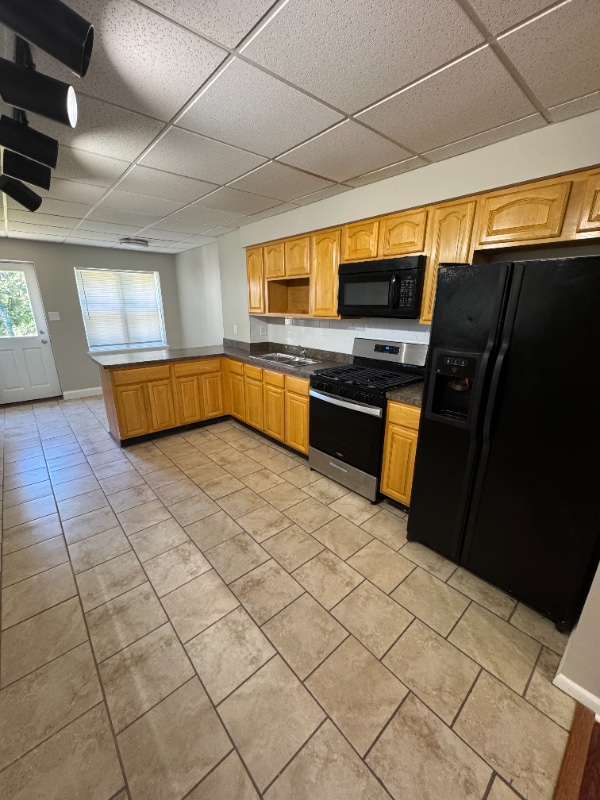 Photo - 431 Iroquois St