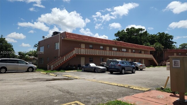Photo - 7830 Northwest 33rd Street Unit 305