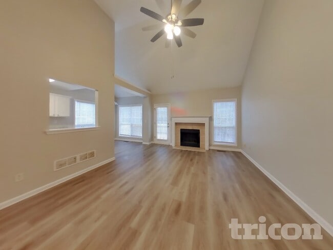 Photo - 148 N Creek Trail