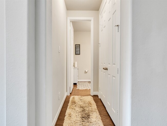 Photo - 31439 Vly Briar Wy