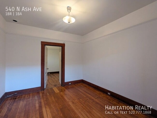 Photo - 540 N Ash Ave
