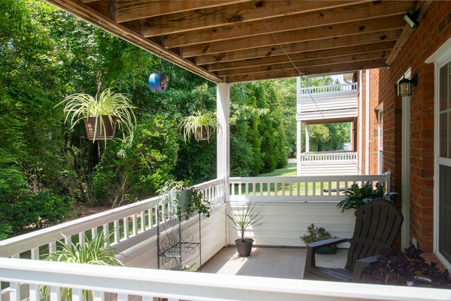 Photo - 2837 Holly Glen Dr Unidad A