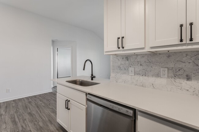 Sundance Apartments