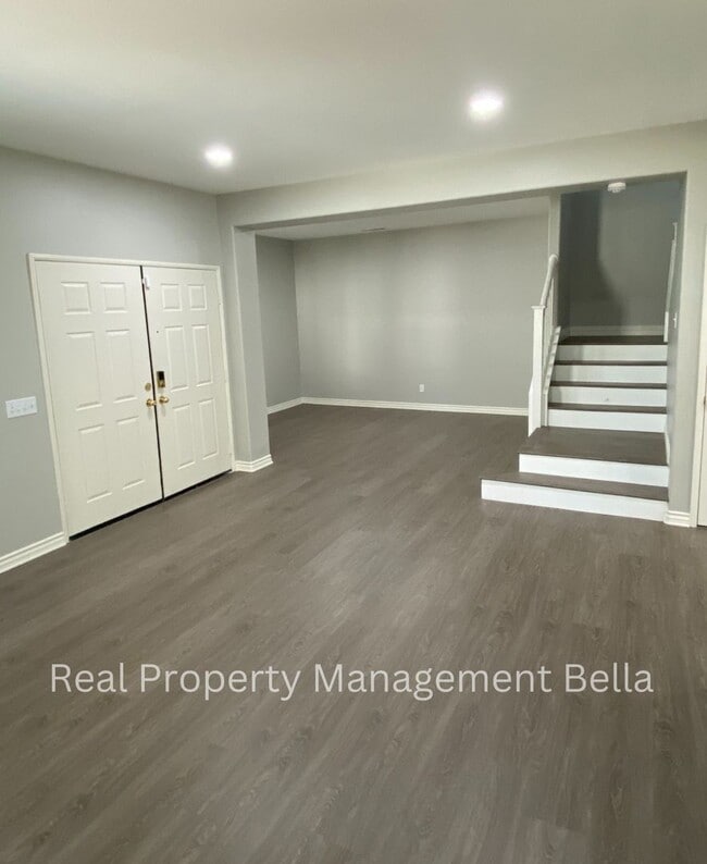 Photo - 25249 Silverwood Ln