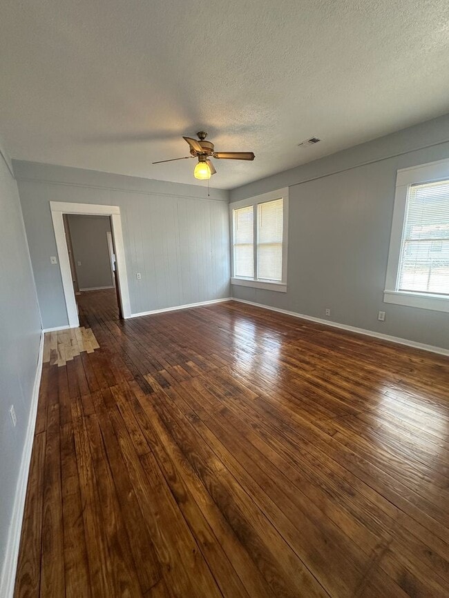 Photo - 1700 S Lincoln St Unit A