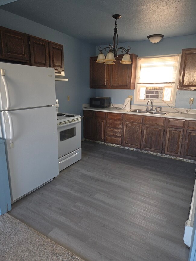 Photo - 1825 5th St SE Unit 3