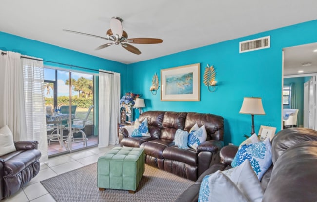 Photo - 715 S Ocean Dr