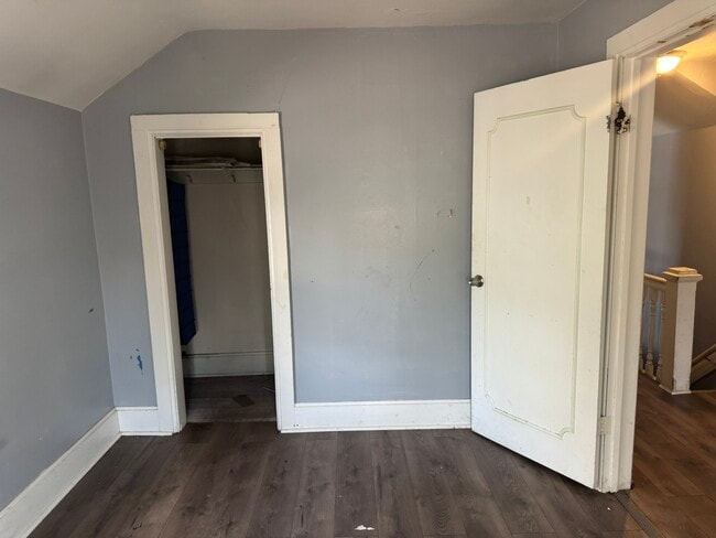 Photo - 915 W 14th St Unit 915