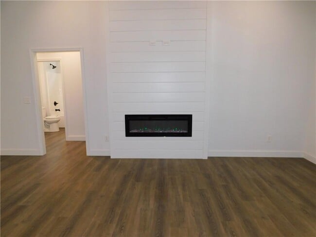 310 Harmony Dr