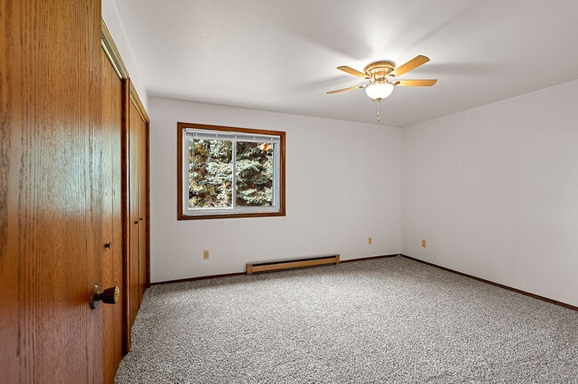 Washington Square Apartments