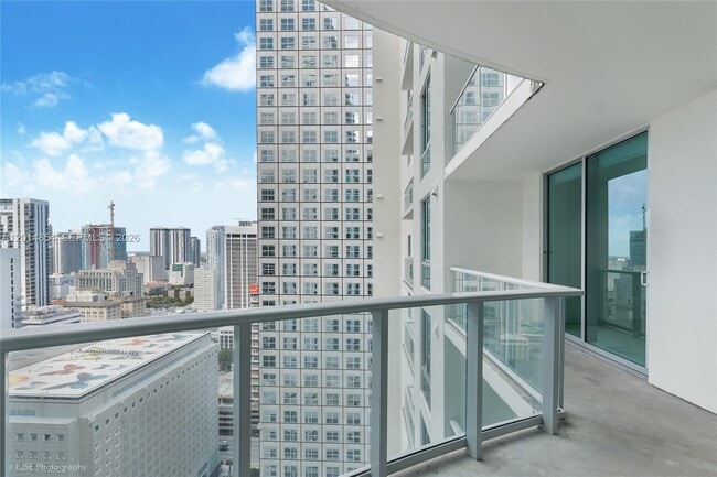 Photo - 300 S Biscayne Blvd Unit T-2807