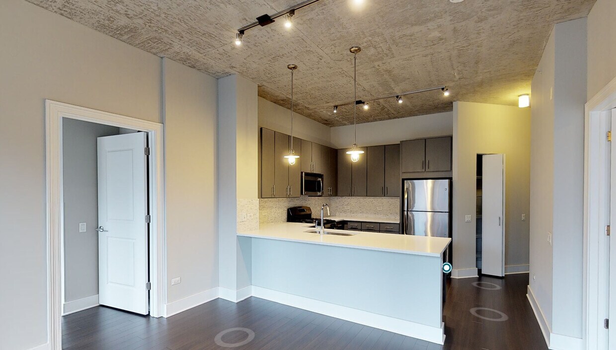 Photo - AMLI Lofts