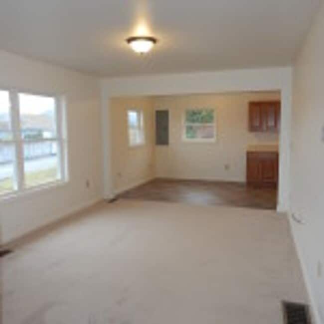 Photo - 274 Forge Rd