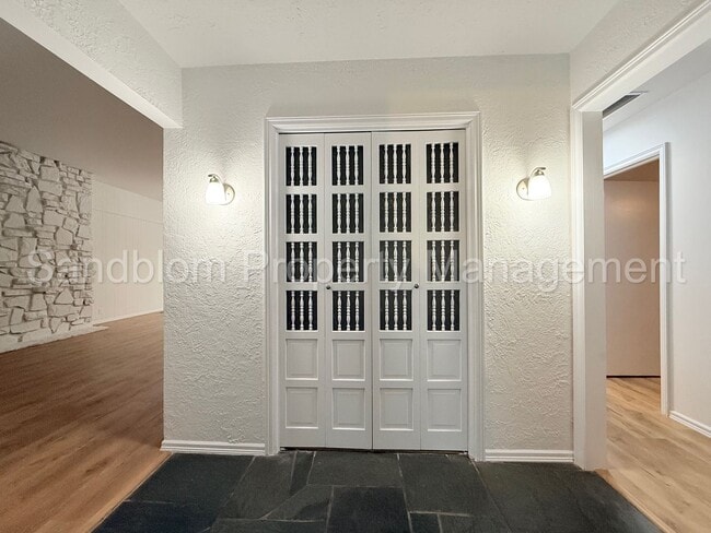 Photo - For Lease | South Tulsa Duplex | Available Now!