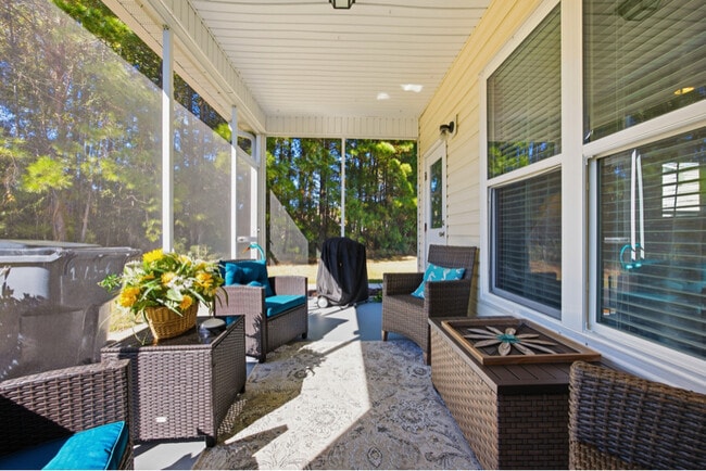 Photo - 173 Olde Towne Way