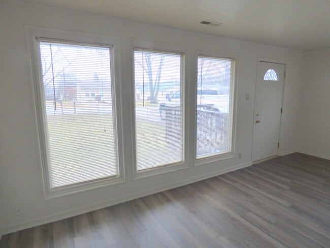 Photo - 308 Pursley Dr