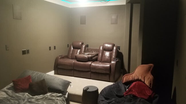 Photo - 209 Hardwicke Ln Unit SI ID1507337P