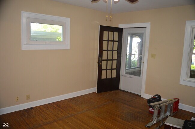Photo - 6048 N College Ave