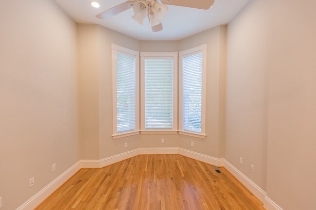 Photo - 1121 West Ave