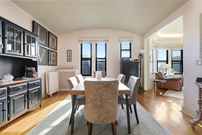 Photo - 411 Marlborough St Unit 12