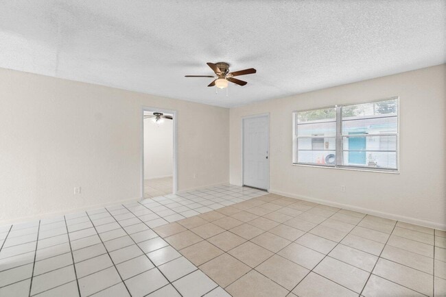 Photo - 4907 Gulfstream Rd