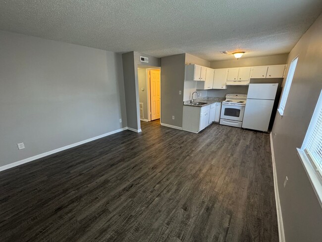Photo - 908 4th Ave W Unidad Apt 1
