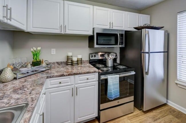 Building Photo - 3655 Westchase Village Ln Unit 13786A