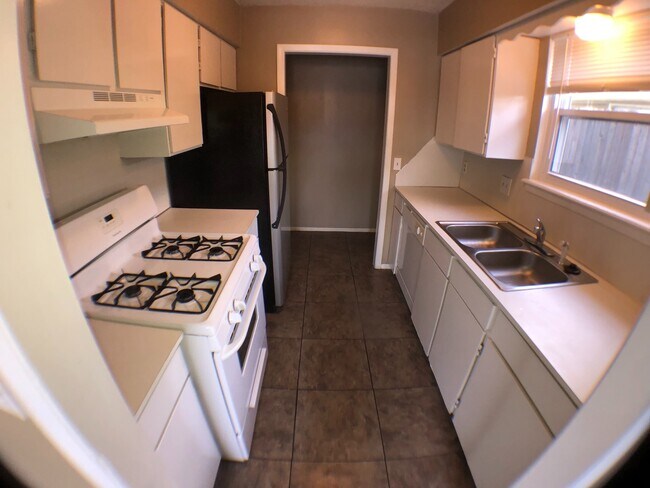 Photo - S Elm Ct Duplex Unit 452 S. Elm Court