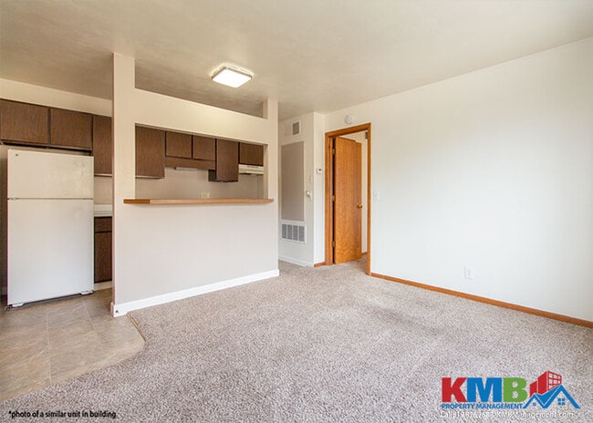 1020 Twixt Town Rd NE Unit 6