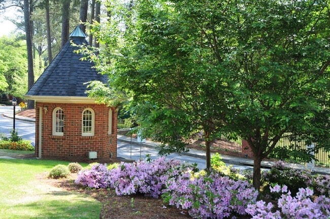 Photo - 25316 Plantation Dr NE Unit 316