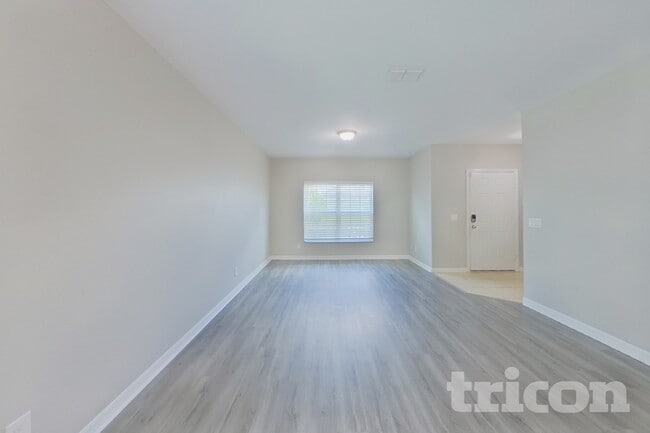 Photo - 3720 Briarwood Estates Cir