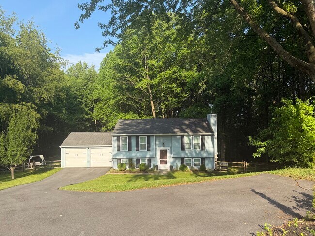 Photo - 600 Morgan Dr E