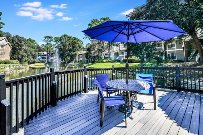 Lakeside Poolside Dining Area