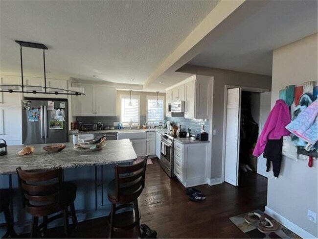 Photo - 527 Mariner Dr